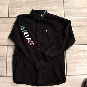 COPY - Ariat Men’s Casual Fitted shirt